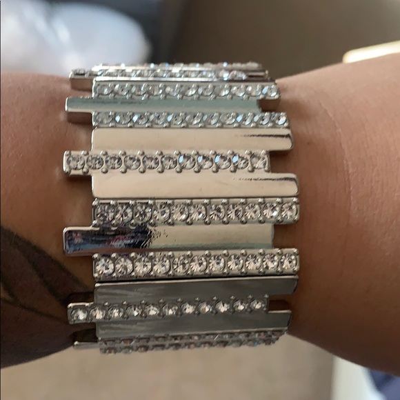 NWOT - Thalia Sodi stretch bracelet - Picture 2 of 3